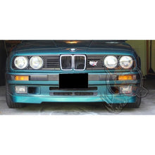 Carica l&#39;immagine nel visualizzatore di Gallery, BMW Serie 3 E30 Lip Anteriore IS