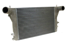 Load image into Gallery viewer, Intercooler - Audi A3 S3 8P TT TTS 8J Skoda Superb Octavia 1Z VW Golf MK5 MK6 R/GTI Seat Leon 1P