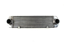Carica l&#39;immagine nel visualizzatore di Gallery, Intercooler - BMW Serie 1 E81 E82 Serie 3 E90 E92 N54 Benzina 130mm