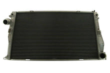 Carica l&#39;immagine nel visualizzatore di Gallery, Radiatore Racing - BMW Serie 3 E90 E92 1M E82 335i