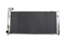 Carica l&#39;immagine nel visualizzatore di Gallery, Radiatore Racing - VW Golf MK2