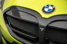 Carica l&#39;immagine nel visualizzatore di Gallery, Griglia Paraurti anteriore in fibra di carbonio BMW Serie 1 F40 M-Pack/ M135i