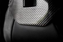 Carica l&#39;immagine nel visualizzatore di Gallery, Cover sedile auto in carbonio BMW Serie 1 F40 M135i