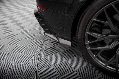 Splitter Lip posteriori laterali in fibra di carbonio Audi RSQ8 Mk1