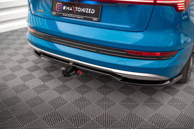 Splitter posteriore centrale (con barre verticali) Audi e-tron