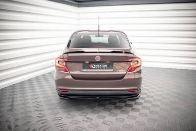 Splitter posteriore centrale (con barre verticali) Fiat Tipo S Sedan Mk1