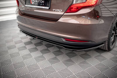 Splitter posteriore centrale (con barre verticali) Fiat Tipo S Sedan Mk1