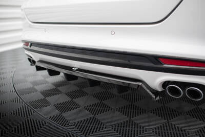Splitter posteriore centrale (con barre verticali) Ford Mondeo Sport Mk5 Facelift / Fusion Sport Mk2 Facelift