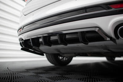 Splitter posteriore centrale (con barre verticali) Ford Mondeo Sport Mk5 Facelift / Fusion Sport Mk2 Facelift