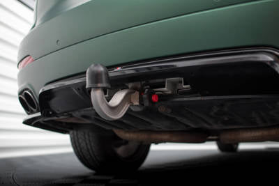 Splitter posteriore centrale (con barre verticali) Maserati Levante Mk1