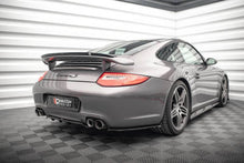Carica l&#39;immagine nel visualizzatore di Gallery, Splitter posteriore centrale (con barre verticali) Porsche 911 Carrera / Carrera GTS 997 Facelift