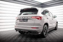 Carica l&#39;immagine nel visualizzatore di Gallery, Splitter posteriore centrale (con barre verticali) Skoda Karoq Sportline Mk1 Facelift
