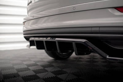 Splitter posteriore centrale (con barre verticali) Skoda Karoq Sportline Mk1 Facelift
