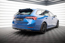 Carica l&#39;immagine nel visualizzatore di Gallery, Splitter posteriore centrale (con barre verticali) Skoda Octavia Sportline Mk4