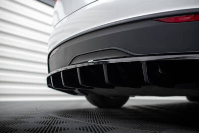 Splitter posteriore centrale (con barre verticali) Tesla Model X Mk1 Facelift