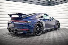 Carica l&#39;immagine nel visualizzatore di Gallery, Splitter posteriore centrale (con barre verticali) V.2 Porsche 911 Carrera Aero / Carrera GTS 992