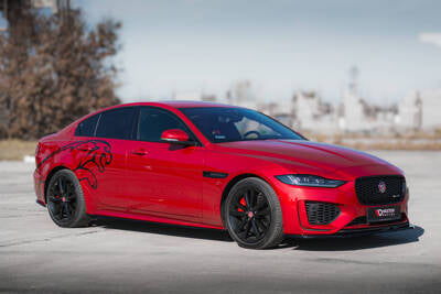 Lip Anteriore Jaguar XE R-Dynamic X760 Facelift