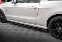 Carica l&#39;immagine nel visualizzatore di Gallery, Diffusori Sotto minigonne Ford Mustang Mk5 Facelift