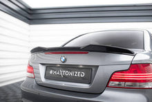 Carica l&#39;immagine nel visualizzatore di Gallery, Spoiler Cap 3D BMW Serie 1 M-Pack E82