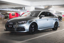 Carica l&#39;immagine nel visualizzatore di Gallery, Lip Anteriore Street Pro + Flaps Audi S3 / A3 S-Line Sedan 8V