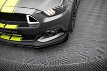 Carica l&#39;immagine nel visualizzatore di Gallery, Lip Anteriore Street Pro + Flaps Ford Mustang GT Mk6
