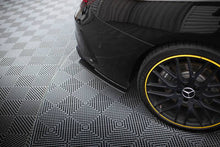 Carica l&#39;immagine nel visualizzatore di Gallery, Splitter laterali posteriori Street Pro Mercedes-AMG CLA 45 C117 Facelift