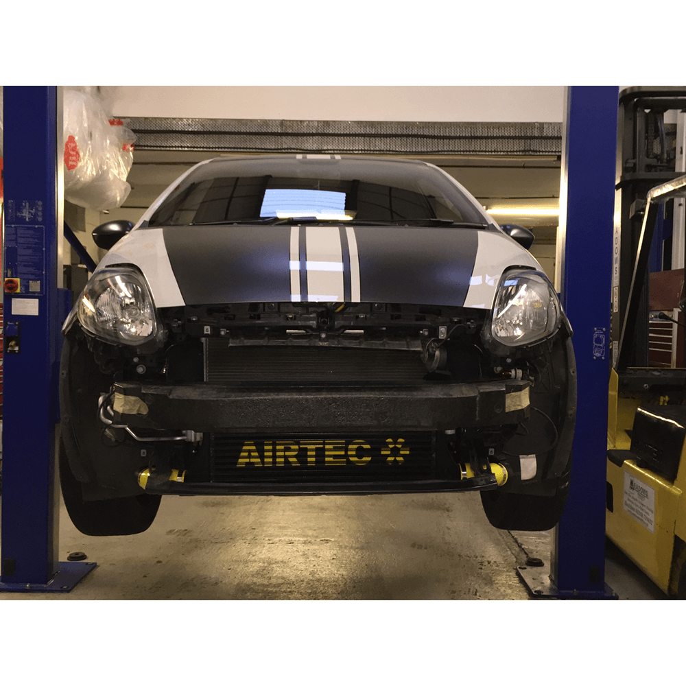 AIRTEC Intercooler per Fiat Punto Abarth