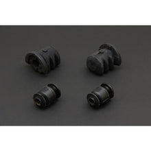 Carica l&#39;immagine nel visualizzatore di Gallery, Hardrace Boccole LOWER ARM Anteriore Plastica 4 Pezzi/SET - NISSAN MICRA K11 92-02