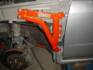 Subaru Impreza WRX 01/- GDA Front fender bar - em-power.it